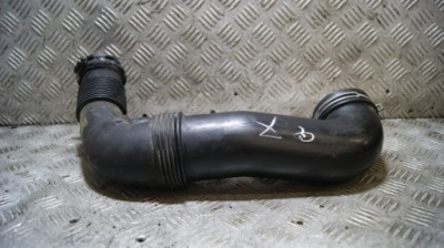 Труба воздухозаборник воздуха audi q7 7l8129572a 4.2tdi фото №1