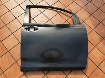 Toyota sienna 2015-20 двері передні праве фото №1