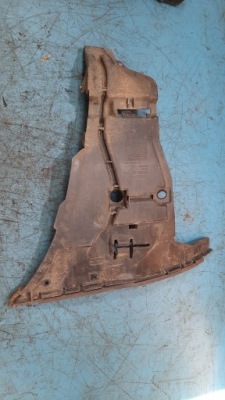 Напрямна бампера перед лівий volvo s60 lift 04-09r фото №1