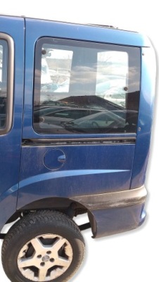 Fiat doblo i 00-05 крила чверть ліва задній задня фото №1
