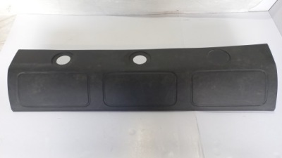 Vivaro trafic talento b накладка заглушка 749068147r фото №1