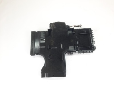 Тунель впуск обдув правий mercedes w221 2218300246 фото №1