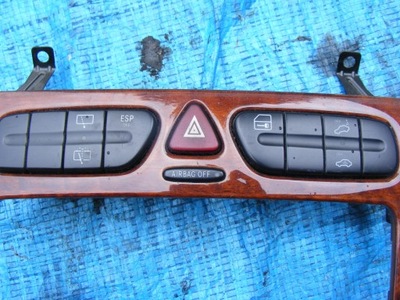 Вимикач світла аварійних mercedes w203 kombi фото №1