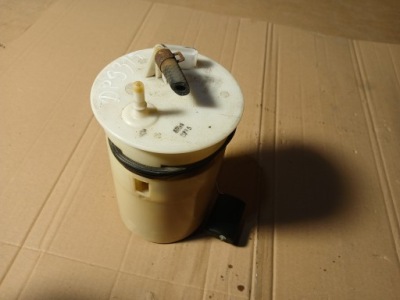 Насос топлива hyundai купе 2 31110-2d фото №1