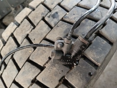 Розподільник плита опорний педалі 81.98181-0234 фото №1