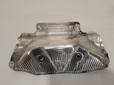 Audi a4 a5 f5 8w накладка тепловая 8w0804174a фото №1