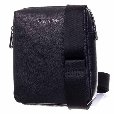 CALVIN KLEIN TORBA LISTONOSZKA MUST REPORTER BLACK