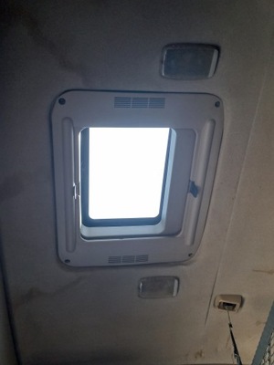 Scania r захист шторка люк фото №1