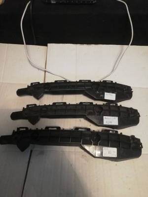 Toyota auris ii направляющая бампера правый задняя фото №1