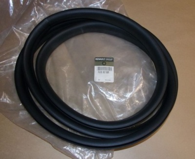 Прокладка двері задніх r captur p=l 769230258r фото №1