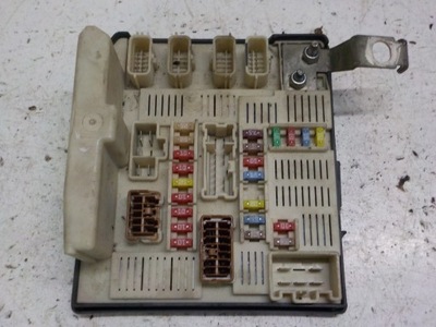 Scenic ii 2.0 dci usmc коробка предохранителей фото №1