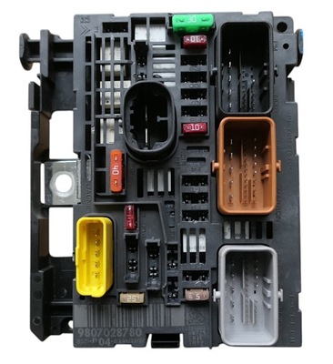 Коробка запобіжників citroen berlingo iii 9807028780 r04 фото №1