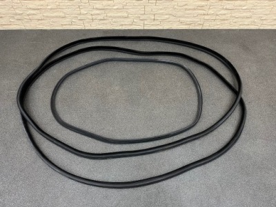 Mclaren 720s прокладка права ліва ущільнювачі двері капот набір seals set фото №1