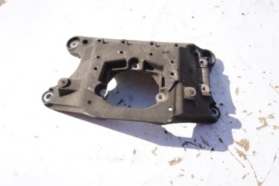 Опора кронштейн коробки 8k0399263at audi a6 c7 фото №1