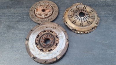 Vw lt 2.5 tdi sdi колесо двухмассовый диск прижим комплект фото №1