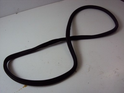 Прокладка дверь левый задняя peugeot 2008 i 2015 rok фото №1