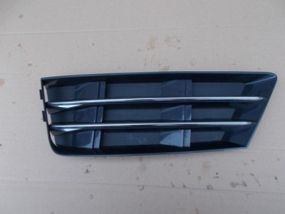 Audi a4 8w решітка w бампер фото №1