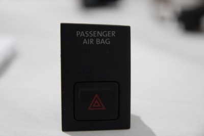 Перемикач панель світла аварійних vw golf vii фото №1