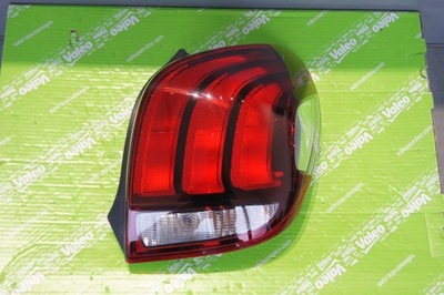 Лампа peugeot 108 правая задняя идеальное состояние 2014+ фото №1