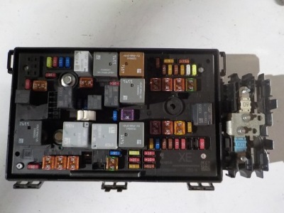 Opel astra j bsi модуль uch 13449208 xe фото №1