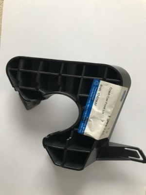 Направляющая бампера перед левый 17a796-af ford kuga фото №1