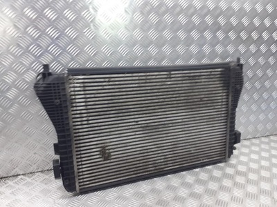 Интеркулер skoda octavia ii 1.6 tdi 1k0145803aj фото №1