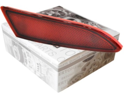 Відбивач задній правий do ford focus mk3 iii 2010- фото №1