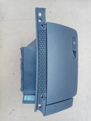 Бардачок пассажира audi a1 8x1857035b фото №1