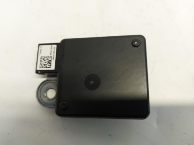 Tesla model 3 рестайлинг  2024 highland радар датчик датчик фото №1