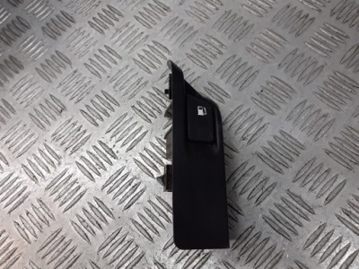 Переключатель открывания крышка топлива toyota yaris 1.0 фото №1