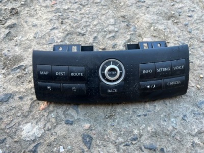 Панель nawigiacji nissan 350z lift фото №1