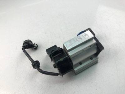 Блок керування nissan leaf ze0 4433101202 17172228 2013 фото №1