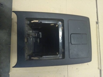 Попільничка volkswagen passat b5.5 3b0867962c фото №1