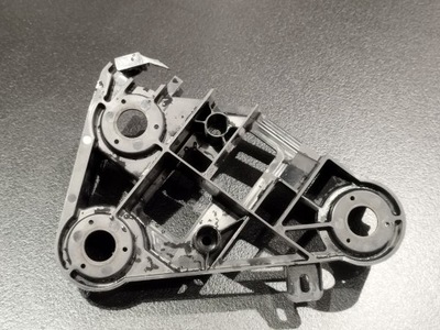 Tesla x кронштейн компресор 1027918-00-c фото №1