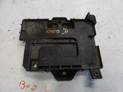 Основание аккумулятор kia ceed ii 2 фото №1