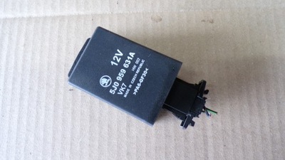 Roomster lift реле 5j0959631a фото №1