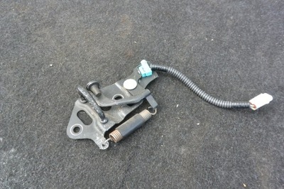 Замок засувка кришки багажника lexus gs iii 450h фото №1