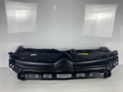 Citroen c3 iii lift решітка радіатора решітка радіатора решітка середня 2020- фото №1