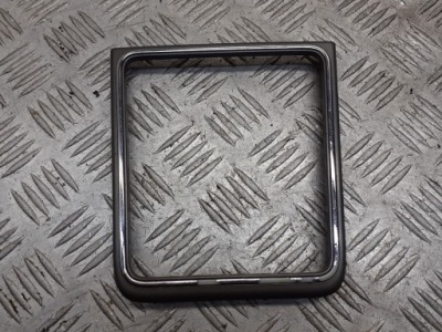 Рамка чохол важеля перемикання передач перемикання передач vectra c 13165756 фото №1