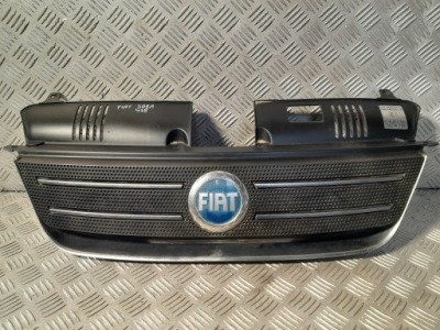 Fiat idea решітка радіатора решітка радіатора двигуна 735357980 фото №1