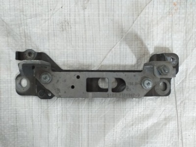 Bmw 5 f10 f11 петля кронштейн капот лівий 7191327 фото №1