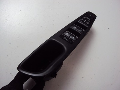 Панель стекло левый перед hyundai santa fe iv 18- фото №1