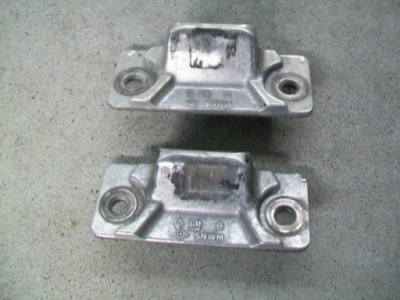 Обмежувач засувка двері suwanek vivaro trafic 3 фото №1