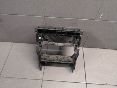 Рамка радіо корзина audi a4 b6 8e0858005e фото №1