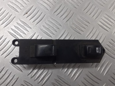 Панель стекло правый перед nissan altima 254118j005 фото №1