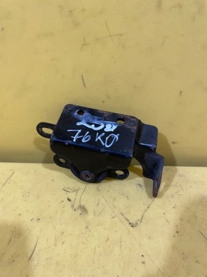 Nissan qashqai i кронштейн радиатора фото №1