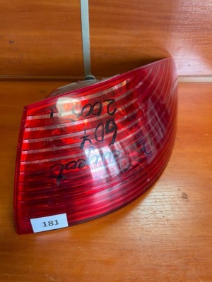 Peugeot 607 лампа задняя правая правый задняя фото №1