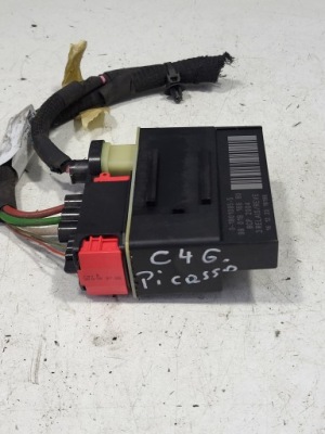 Реле вентилятора радиатора citroën c4 grand picasso ii 9801916680 фото №1