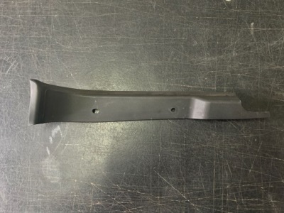 Bmw 1 f20 f21 молдинг накладка стойка левый задняя фото №1