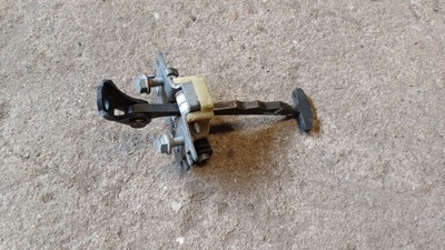 Renault megane iii ограничитель дверь левый задняя фото №1